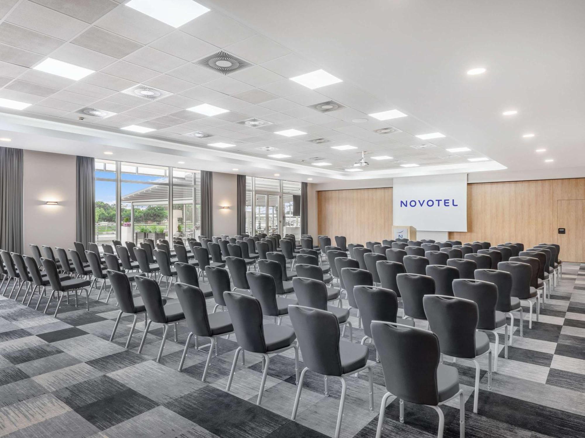 Novotel Szeged Exterior photo